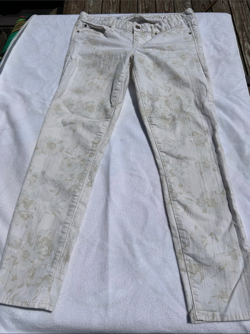Gap Always Skinny Cream Floral Denim Pants Size 29